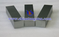 Cube de molybdène de zirconium de titane